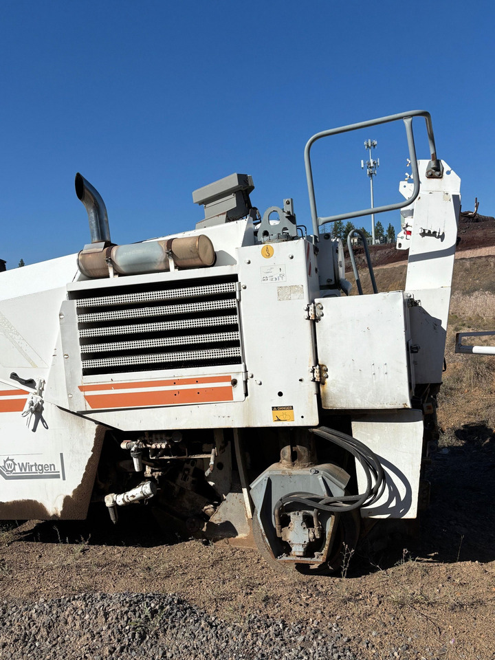 Wirtgen W 1200 F - Дорожная фреза: фото 4 Wirtgen W 1200 F - Дорожная фреза: фото 4