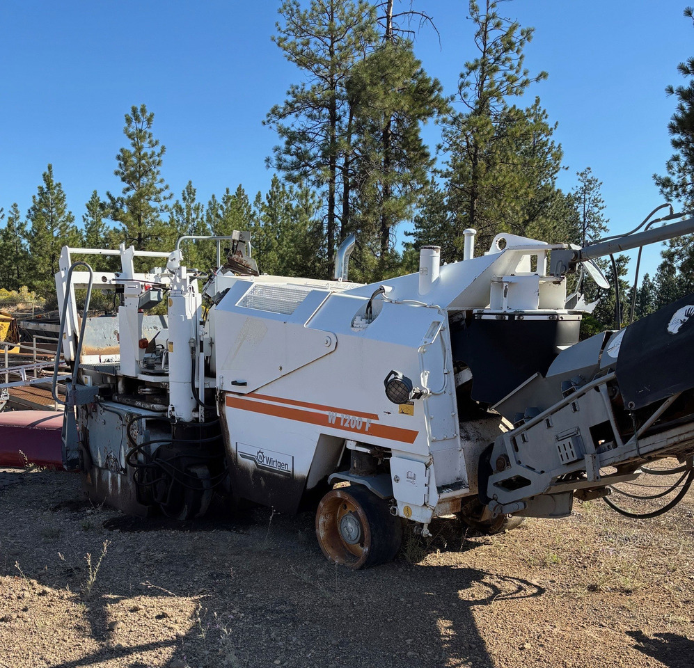 Wirtgen W 1200 F - Дорожная фреза: фото 2 Wirtgen W 1200 F - Дорожная фреза: фото 2