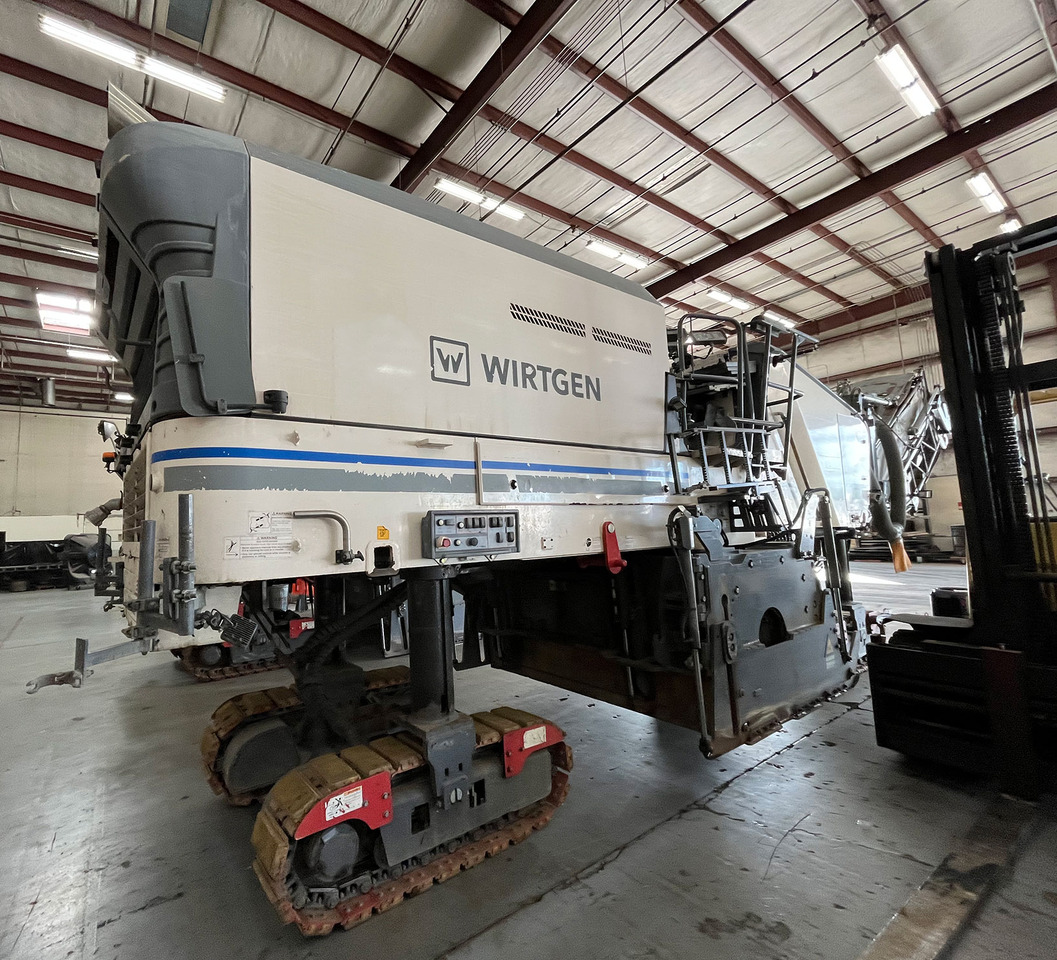 Wirtgen W 210 i - Дорожная фреза: фото 3 Wirtgen W 210 i - Дорожная фреза: фото 3