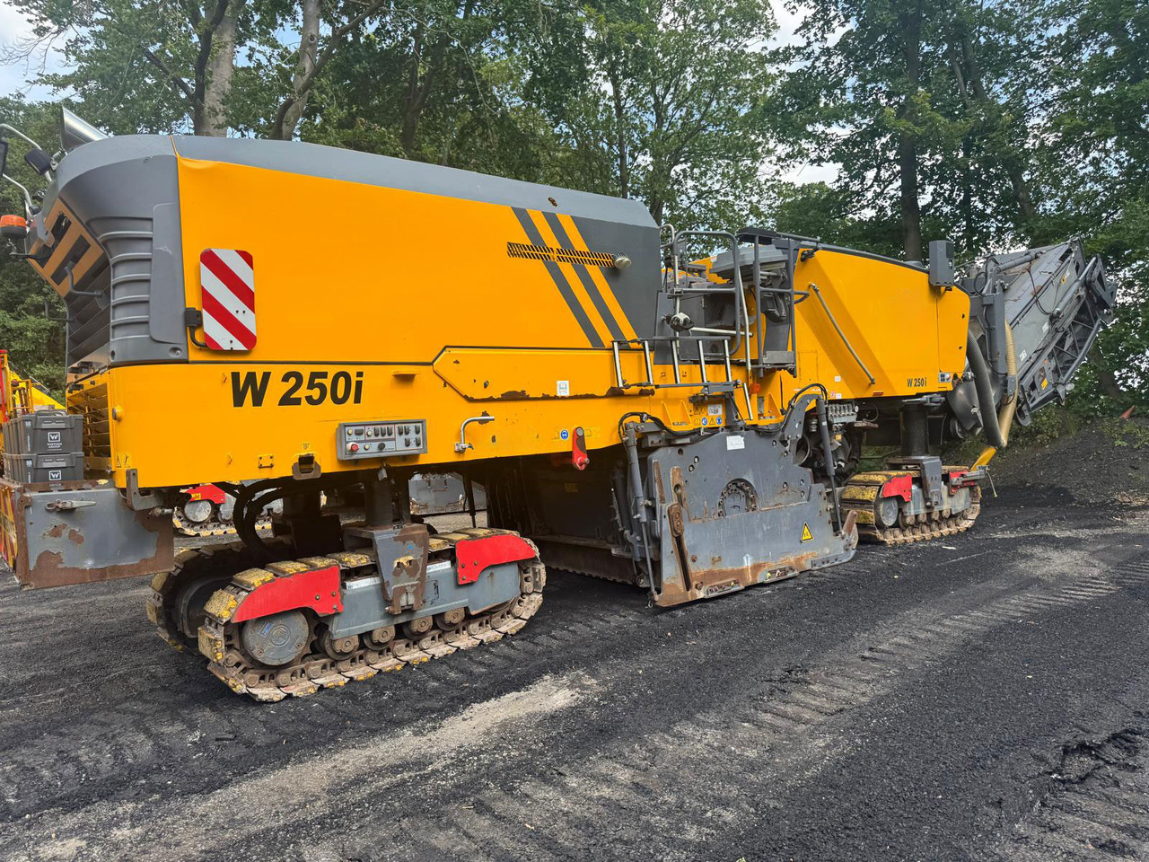 Wirtgen W 250 I - Дорожная фреза: фото 2 Wirtgen W 250 I - Дорожная фреза: фото 2