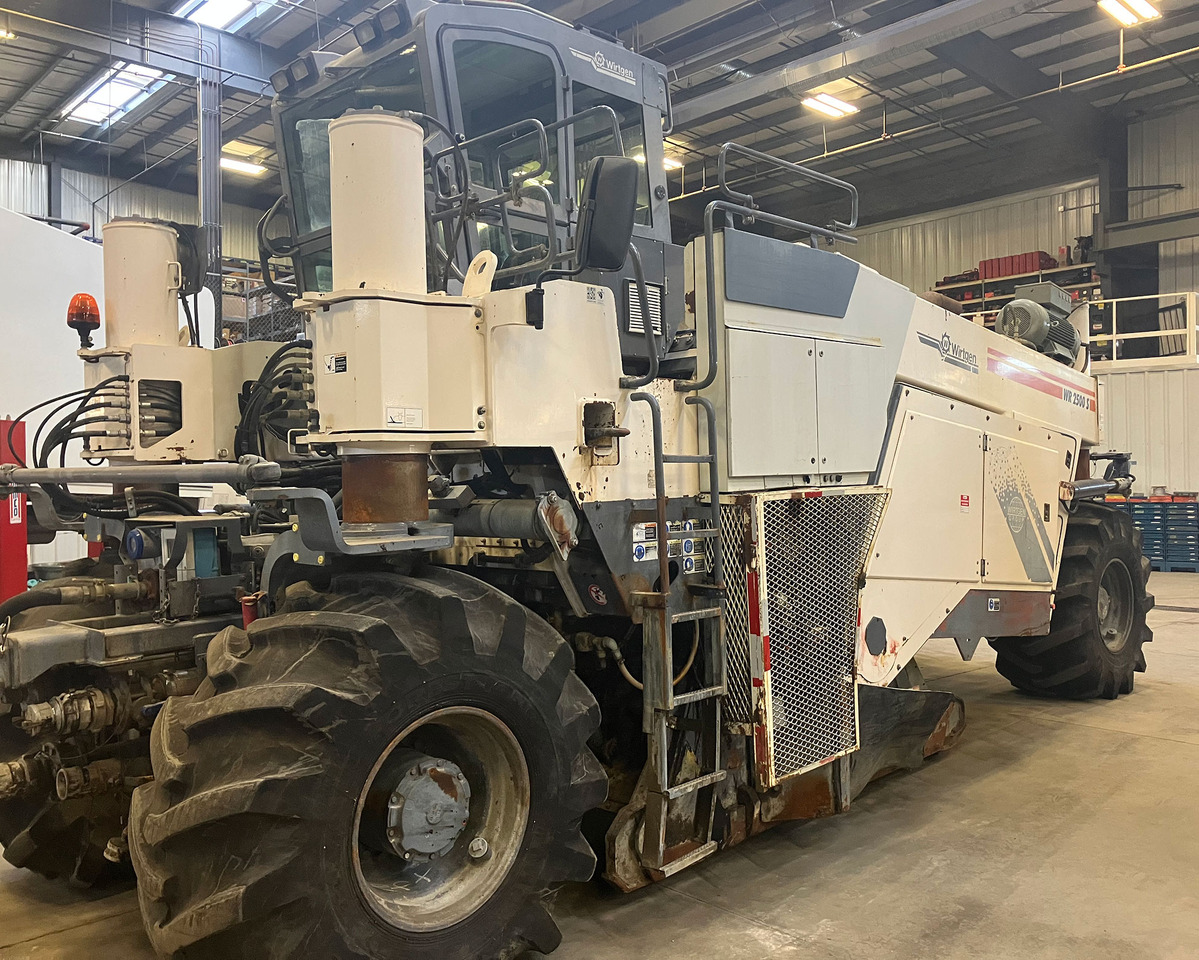 Wirtgen WR 2500 S - Стабилизатор грунта: фото 2 Wirtgen WR 2500 S - Стабилизатор грунта: фото 2