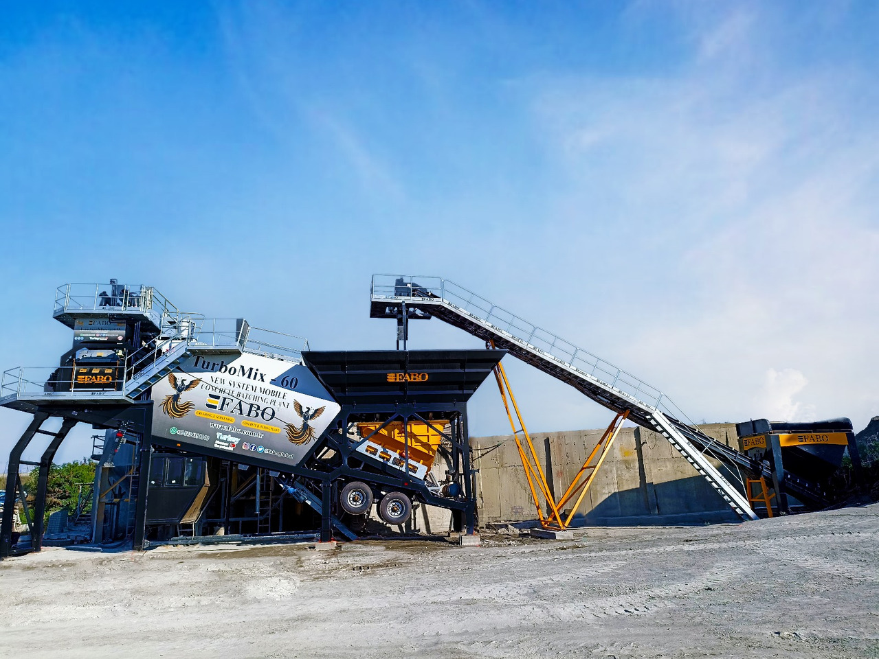 FABO mobile concrete batching plant - Бетонный завод: фото 1 FABO mobile concrete batching plant - Бетонный завод: фото 1