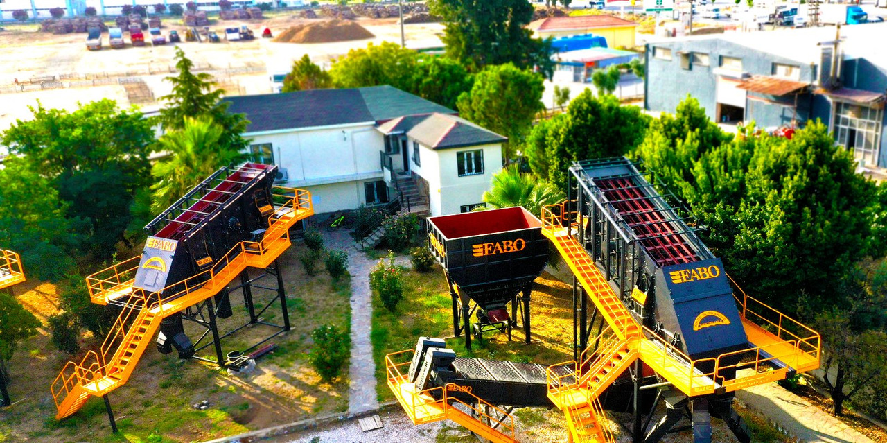 FABO vibrating screen - Грохот: фото 1 FABO vibrating screen - Грохот: фото 1