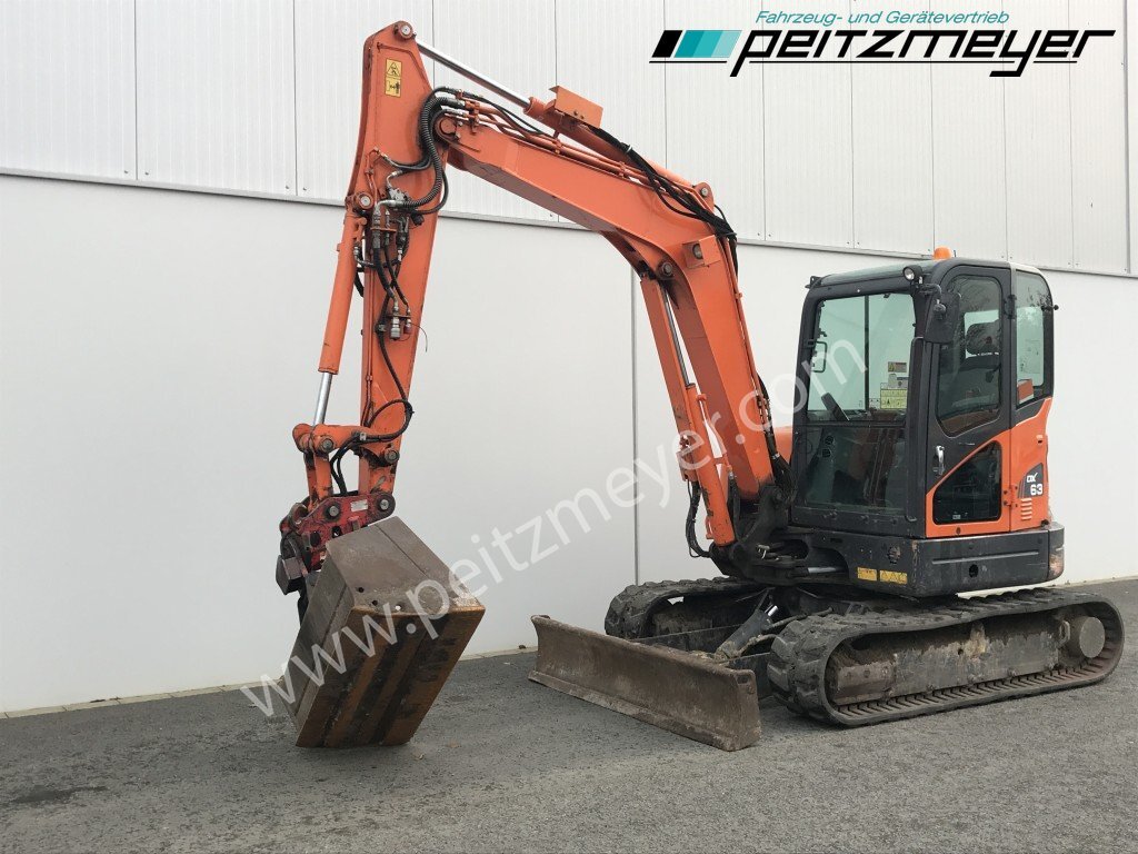 Doosan Kettenbagger DX 63-3 PowerTilt 070 , MS 03, mehrfach vorhanden - Мини-экскаватор: фото 1 Doosan Kettenbagger DX 63-3 PowerTilt 070 , MS 03, mehrfach vorhanden - Мини-экскаватор: фото 1
