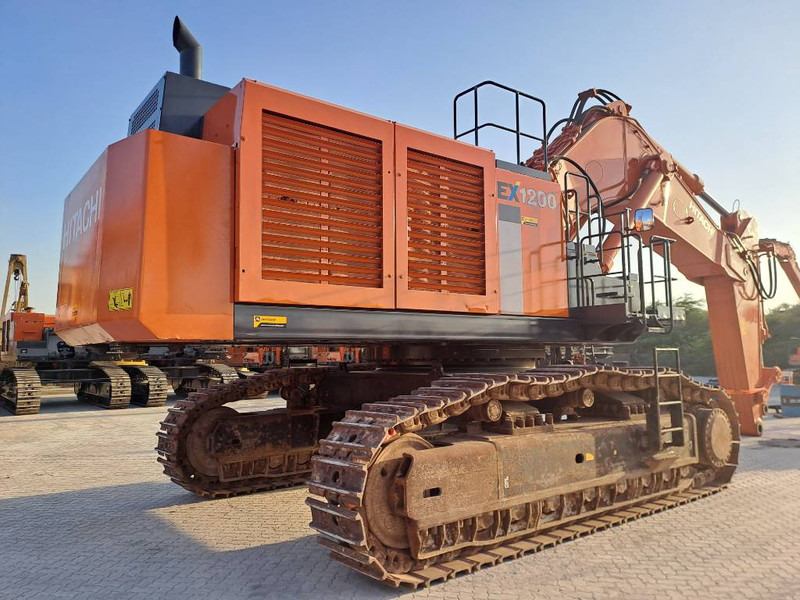 Hitachi EX1200-6 ME (New Boom + Stick)(Jebel Ali, UAE) - Гусеничный экскаватор: фото 4 Hitachi EX1200-6 ME (New Boom + Stick)(Jebel Ali, UAE) - Гусеничный экскаватор: фото 4