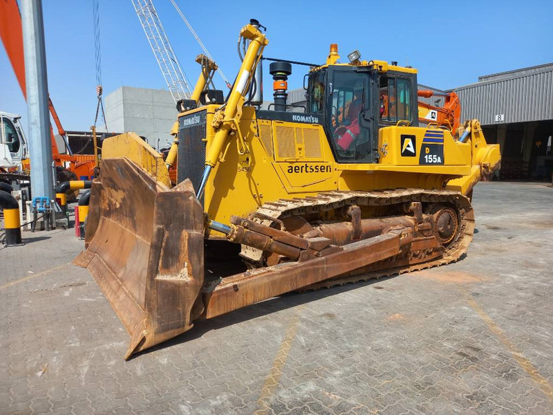 Komatsu D155A-6R (4 pieces available - Abu Dhabi) - Бульдозер: фото 1 Komatsu D155A-6R (4 pieces available - Abu Dhabi) - Бульдозер: фото 1