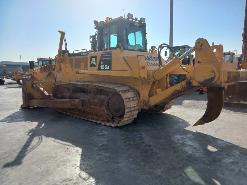 Komatsu D155A-6R (4 pieces available - Abu Dhabi) - Бульдозер: фото 2 Komatsu D155A-6R (4 pieces available - Abu Dhabi) - Бульдозер: фото 2