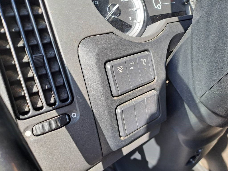 Тягач DAF FT XF480 Space cab: фото 14