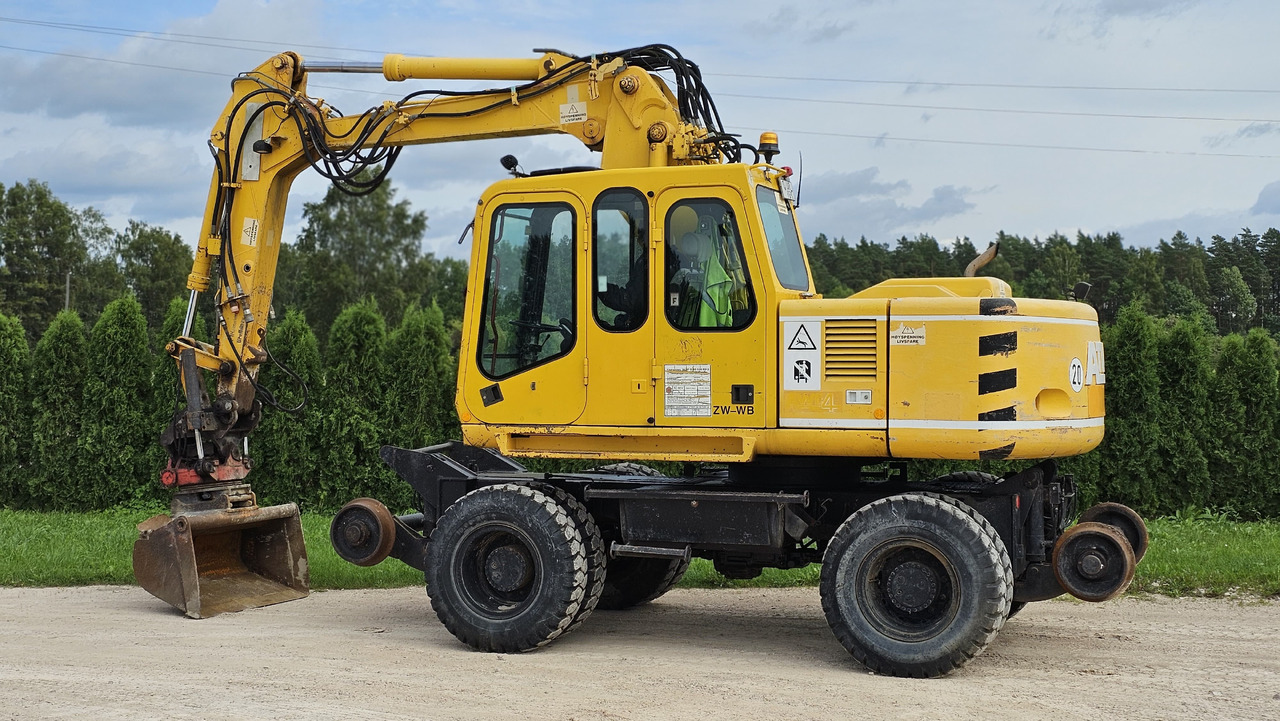 ATLAS 1304KZW railroad - Колёсный экскаватор: фото 3 ATLAS 1304KZW railroad - Колёсный экскаватор: фото 3