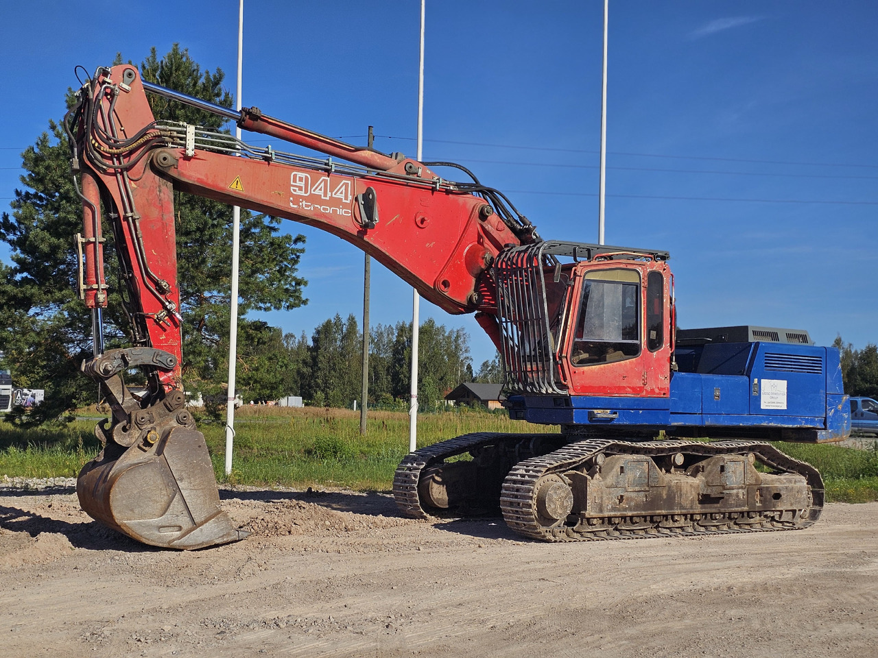 LIEBHERR R944B VH-HD. UHD boom and standart boom included. - Экскаватор для демонтажных работ: фото 2 LIEBHERR R944B VH-HD. UHD boom and standart boom included. - Экскаватор для демонтажных работ: фото 2