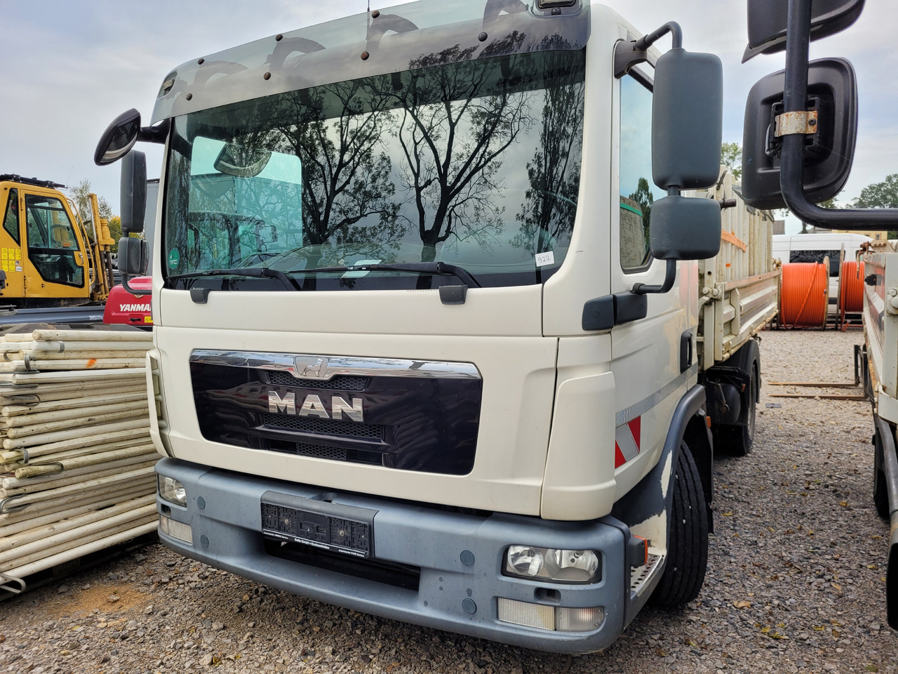 MAN TGL 8.220 - Самосвал: фото 1 MAN TGL 8.220 - Самосвал: фото 1