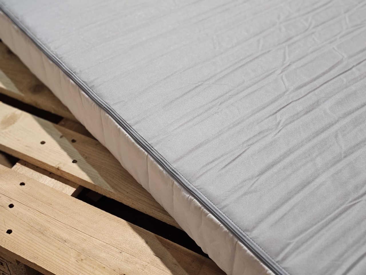 Mattress 160x200x15 - Инструмент/ Оборудование: фото 4 Mattress 160x200x15 - Инструмент/ Оборудование: фото 4