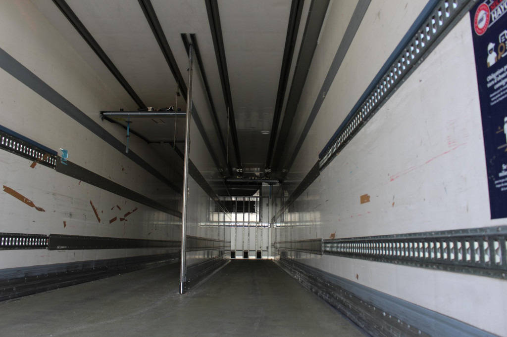 Chereau CV 1950Mt. City Bi-Multi-Temp LBW Lenkachse TOP - Полуприцеп-рефрижератор: фото 3 Chereau CV 1950Mt. City Bi-Multi-Temp LBW Lenkachse TOP - Полуприцеп-рефрижератор: фото 3