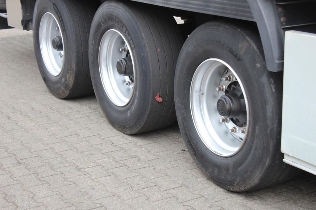 Chereau TK SLXi Spectrum Bi-Multi-Temp. TW FRC 26 - Полуприцеп-рефрижератор: фото 4 Chereau TK SLXi Spectrum Bi-Multi-Temp. TW FRC 26 - Полуприцеп-рефрижератор: фото 4