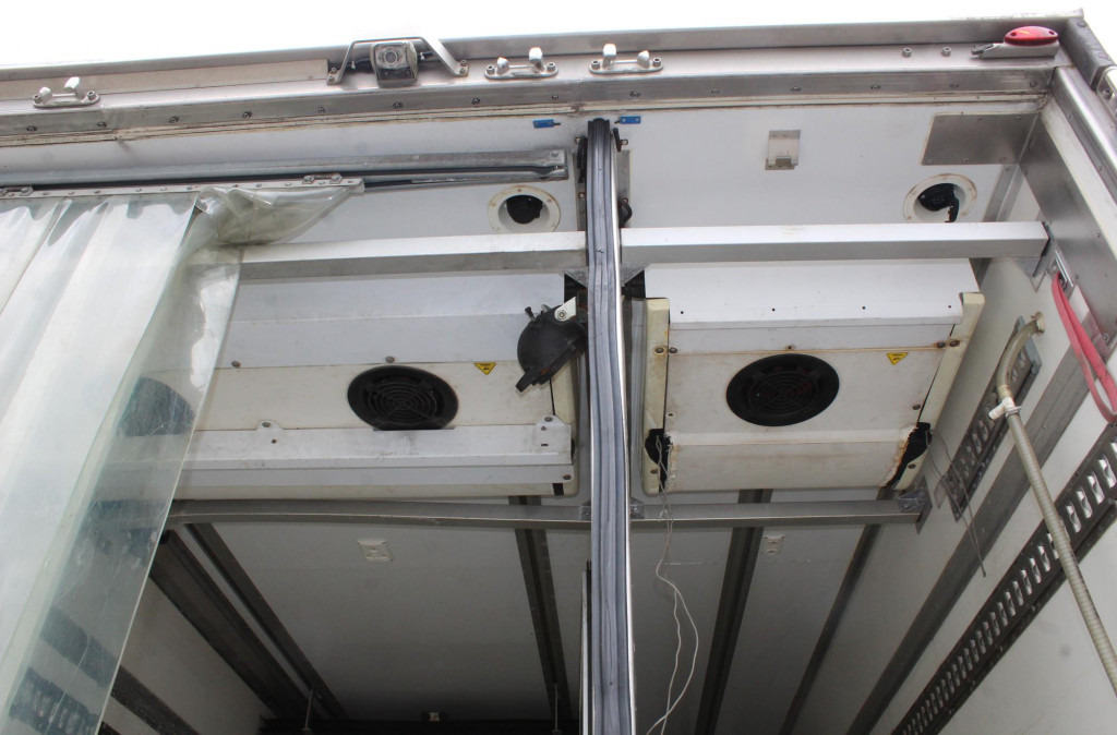 Iveco Eurocargo 140E25 CS1150-12Mt Bi-Temp Strom LBW - Рефрижератор: фото 4 Iveco Eurocargo 140E25 CS1150-12Mt Bi-Temp Strom LBW - Рефрижератор: фото 4