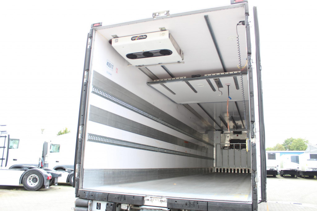 Полуприцеп-рефрижератор Lamberet TK SLXi Spectrum 2,65h Bi-Temp LBW FRC Aluboden: фото 14 Полуприцеп-рефрижератор Lamberet TK SLXi Spectrum 2,65h Bi-Temp LBW FRC Aluboden: фото 14