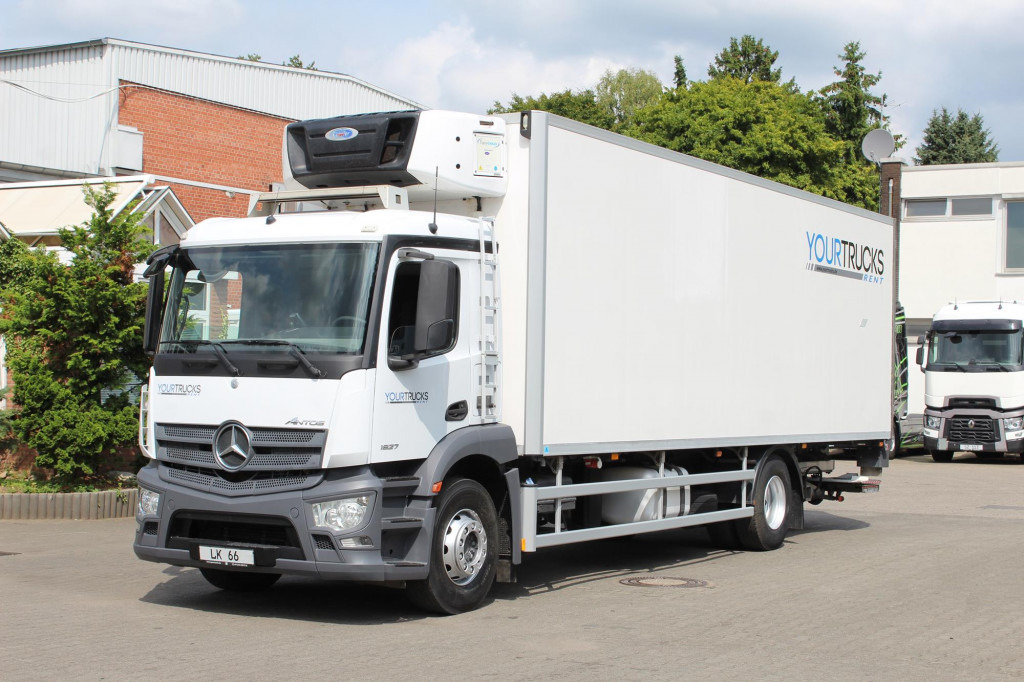 Mercedes-Benz Antos 1827 E6 CS 1050 LBW Seitentur - Рефрижератор: фото 1 Mercedes-Benz Antos 1827 E6 CS 1050 LBW Seitentur - Рефрижератор: фото 1