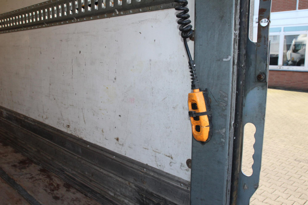 Renault D 280E6 Wide Koffer LBW nur 268Tkm! - Грузовик с закрытым кузовом: фото 4 Renault D 280E6 Wide Koffer LBW nur 268Tkm! - Грузовик с закрытым кузовом: фото 4