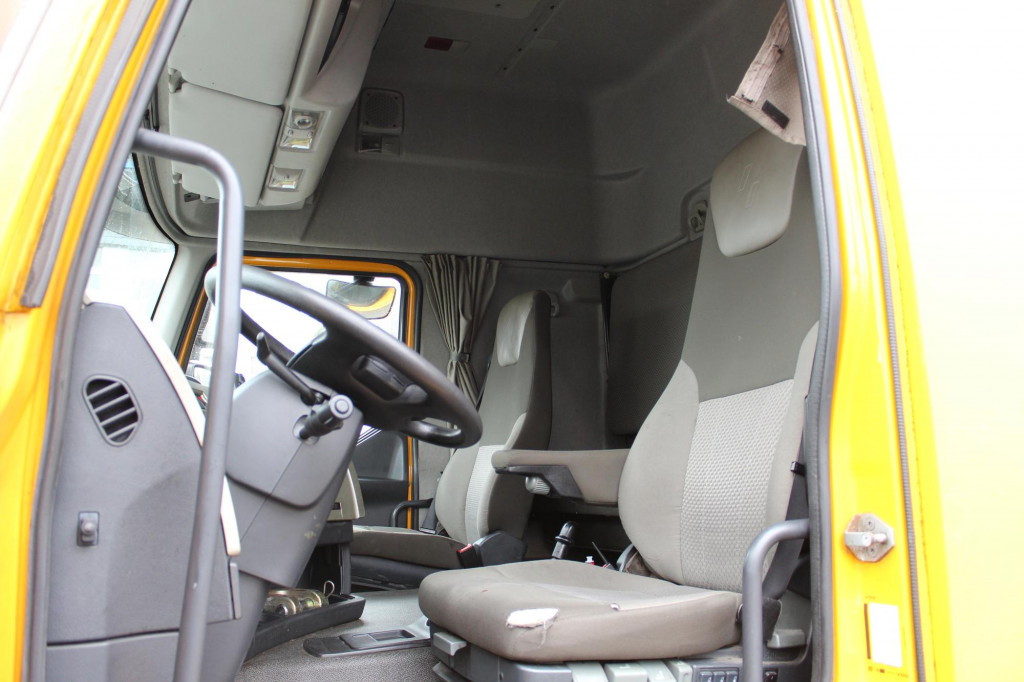 Renault Premium 380DXi BDF Schlafkabine LBW AHK 298 TKm - Грузовик-шасси: фото 5 Renault Premium 380DXi BDF Schlafkabine LBW AHK 298 TKm - Грузовик-шасси: фото 5