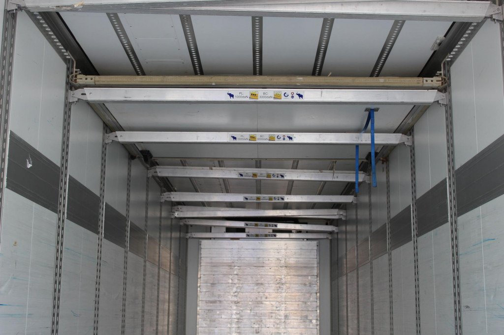 SCHMITZ Carrier Vector 1950Mt. Doppelstock Blumen LBW! - Полуприцеп-рефрижератор: фото 5 SCHMITZ Carrier Vector 1950Mt. Doppelstock Blumen LBW! - Полуприцеп-рефрижератор: фото 5