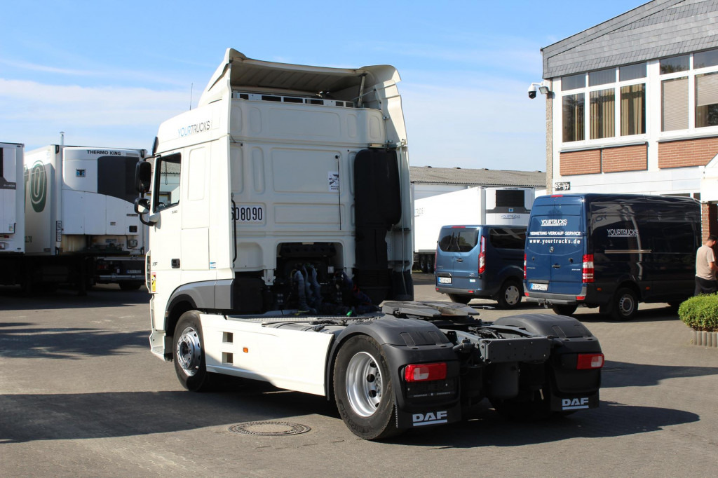 Тягач Daf XF 530 SC Retarder ACC LDWS Standklima Kühlbox: фото 12 Тягач Daf XF 530 SC Retarder ACC LDWS Standklima Kühlbox: фото 12