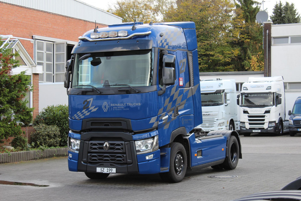 Renault T 520 E6 High  2Tanks Kühlbox Leder 2 Betten - Тягач: фото 1 Renault T 520 E6 High  2Tanks Kühlbox Leder 2 Betten - Тягач: фото 1