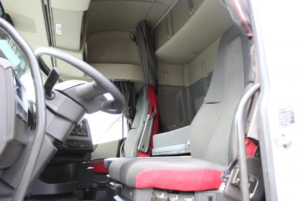 Volvo FH 500 E6 Globe   I-Park Cool   Kühlbox   Navi - Тягач: фото 4 Volvo FH 500 E6 Globe   I-Park Cool   Kühlbox   Navi - Тягач: фото 4