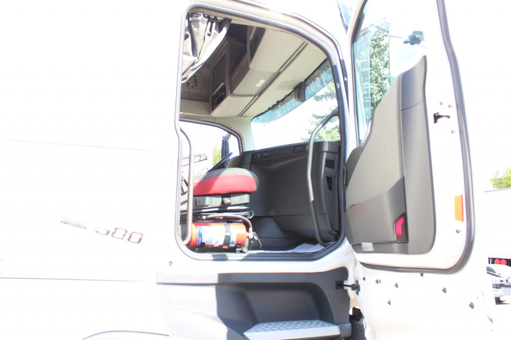 Volvo FH 500 E6 Globe I-Shift I-Park Cool VIN:MB - Тягач: фото 2 Volvo FH 500 E6 Globe I-Shift I-Park Cool VIN:MB - Тягач: фото 2