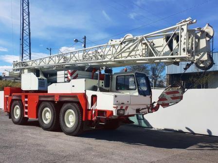 LIEBHERR LTM 1050/1 - Мобильный кран: фото 1 LIEBHERR LTM 1050/1 - Мобильный кран: фото 1
