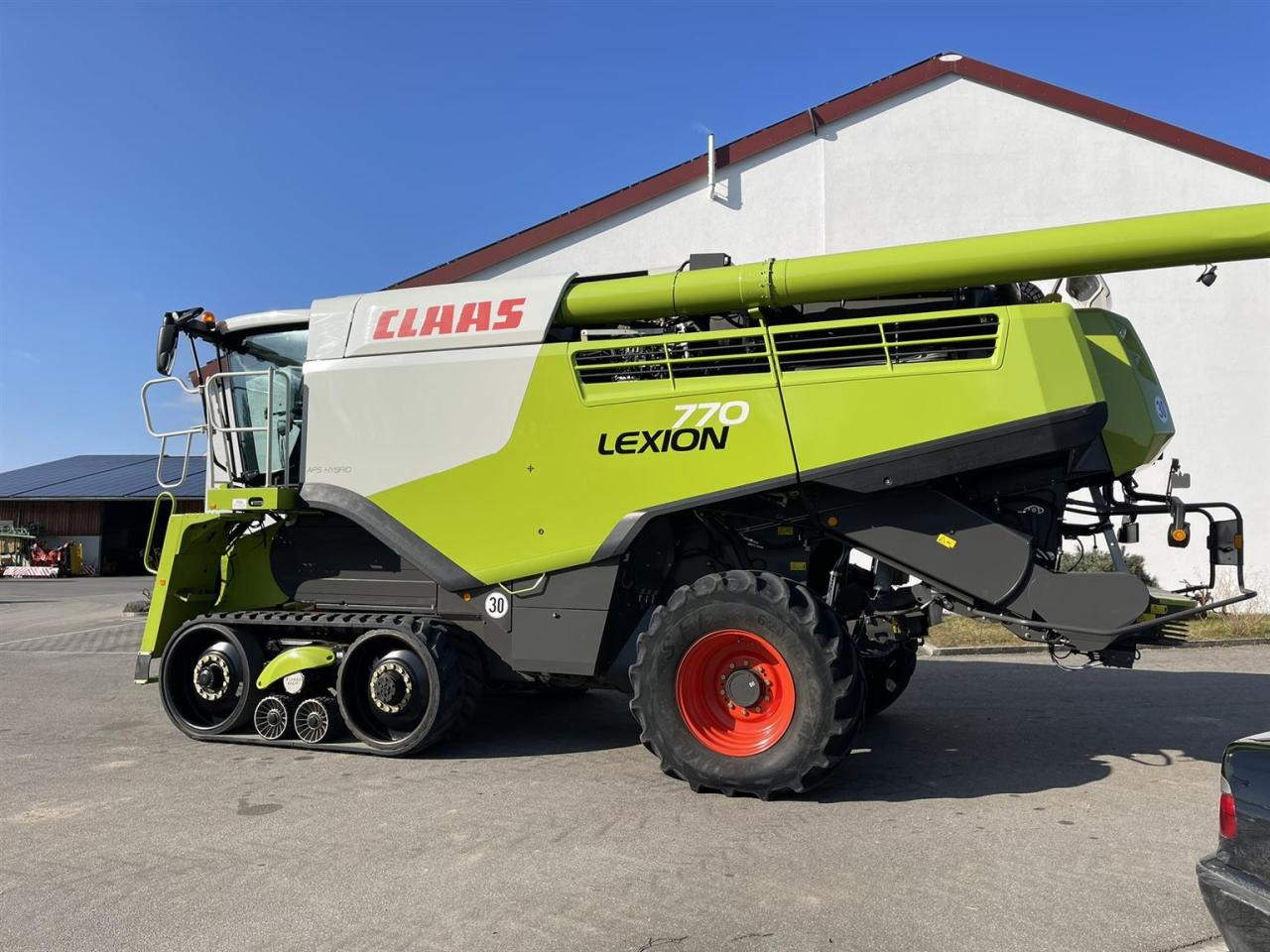 CLAAS Lexion 770TT Modell C76 mit CEMOS AUTOMATIC und Schneidwerk V1230, Reifen NEU - Зерноуборочный комбайн: фото 3 CLAAS Lexion 770TT Modell C76 mit CEMOS AUTOMATIC und Schneidwerk V1230, Reifen NEU - Зерноуборочный комбайн: фото 3