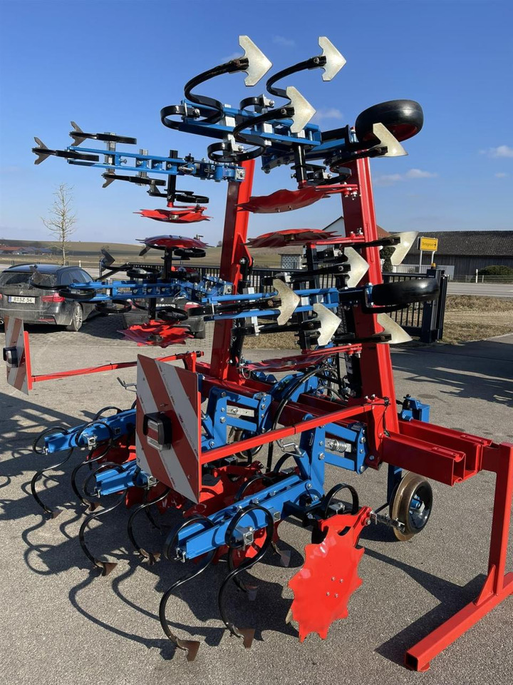 Hatzenbichler 6-reihiges Hackgerät, 75 cm Abstand, TOP Zustand - Техника для обработки почвы: фото 3 Hatzenbichler 6-reihiges Hackgerät, 75 cm Abstand, TOP Zustand - Техника для обработки почвы: фото 3