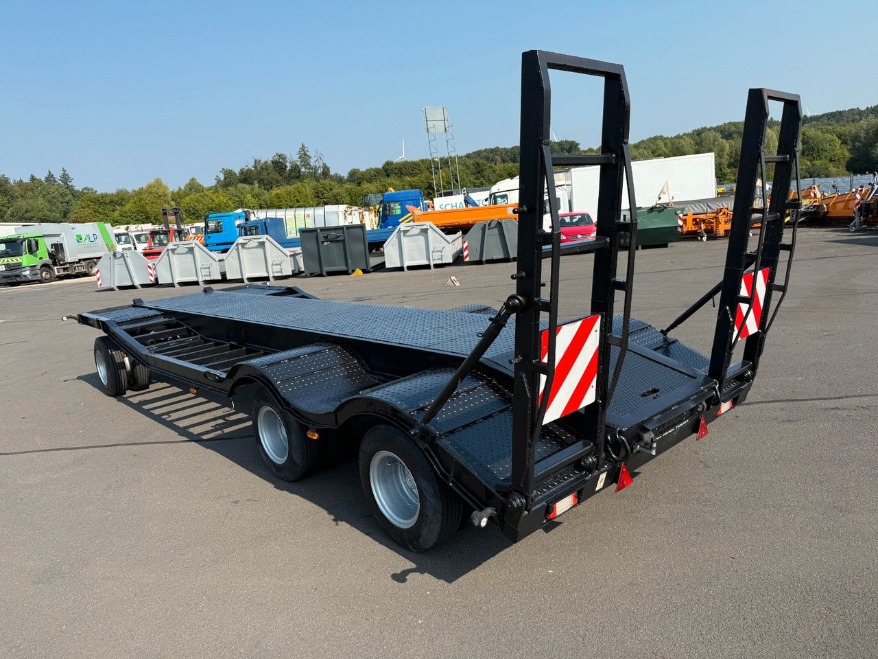 Низкорамный прицеп Bunge TL 16 Z Spezial Tieflader 22 to Blattfederung: фото 12 Низкорамный прицеп Bunge TL 16 Z Spezial Tieflader 22 to Blattfederung: фото 12