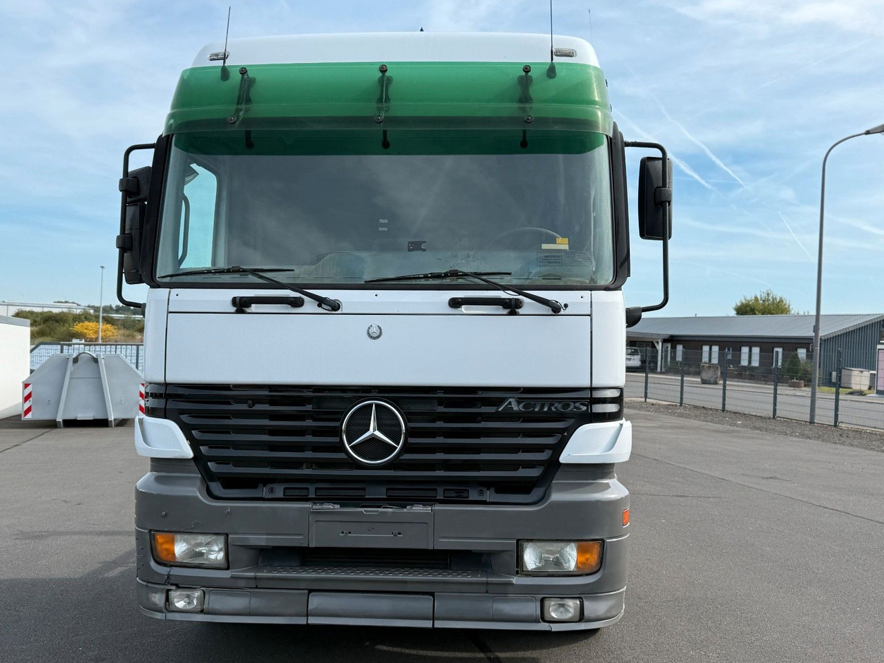 Mercedes-Benz Actros 2543 6x2 Klima + Kupplung - Крюковой мультилифт: фото 3 Mercedes-Benz Actros 2543 6x2 Klima + Kupplung - Крюковой мультилифт: фото 3