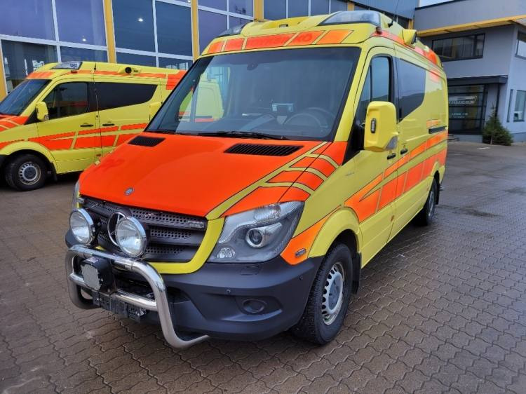 MERCEDES – BENZ SPRINTER 2.2D AMBULANCE (PROFILE) KLIMA 11.2014 EURO 5 - Машина скорой помощи: фото 2 MERCEDES – BENZ SPRINTER 2.2D AMBULANCE (PROFILE) KLIMA 11.2014 EURO 5 - Машина скорой помощи: фото 2