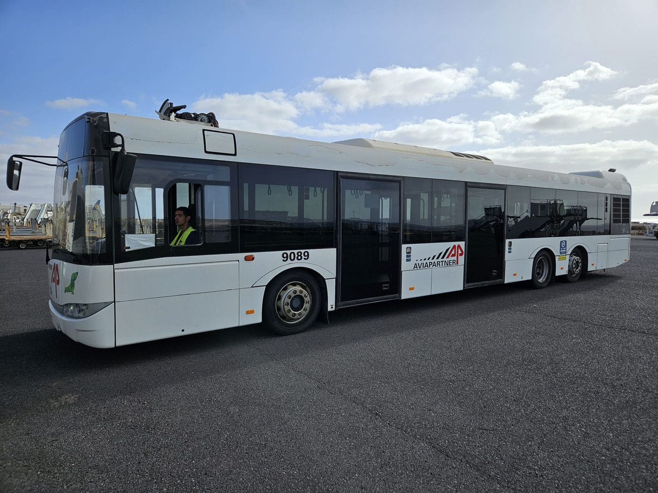 Перронный автобус Solaris Urbino 15: фото 8