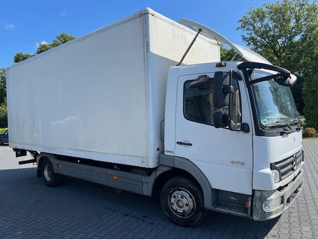 Mercedes-Benz Atego 816 Atego 816 - Грузовик с закрытым кузовом: фото 2 Mercedes-Benz Atego 816 Atego 816 - Грузовик с закрытым кузовом: фото 2