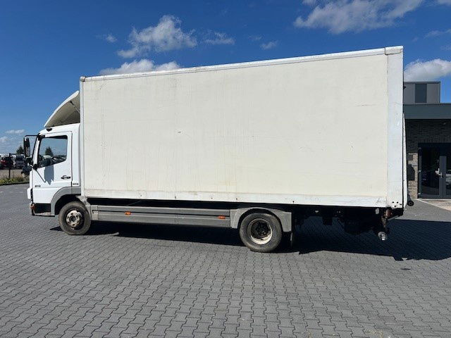 Mercedes-Benz Atego 816 Atego 816 - Грузовик с закрытым кузовом: фото 3 Mercedes-Benz Atego 816 Atego 816 - Грузовик с закрытым кузовом: фото 3