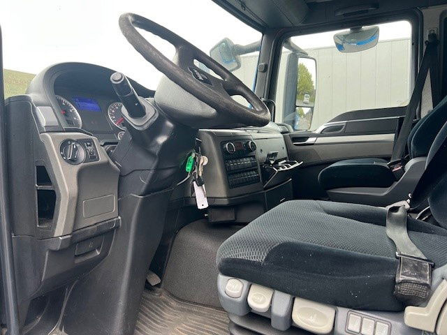 MAN TGS 18.320 .320 - Тягач: фото 5 MAN TGS 18.320 .320 - Тягач: фото 5