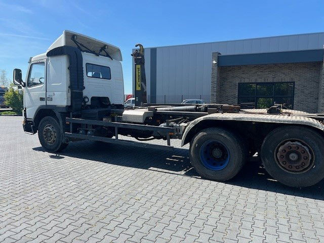 Volvo FM 12.420 FM12.420 6x2 - Грузовик-шасси: фото 3 Volvo FM 12.420 FM12.420 6x2 - Грузовик-шасси: фото 3