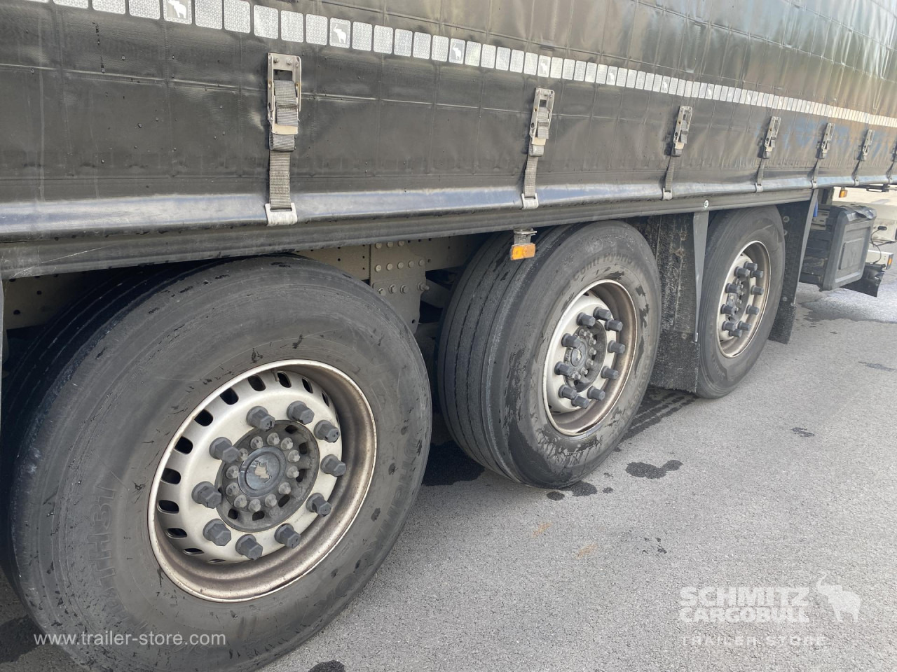 SCHMITZ Curtainsider Standard - Тентованный полуприцеп: фото 2 SCHMITZ Curtainsider Standard - Тентованный полуприцеп: фото 2