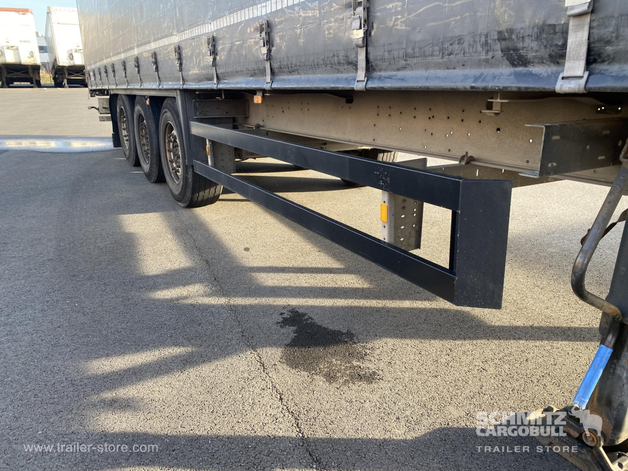 SCHMITZ Curtainsider Standard - Тентованный полуприцеп: фото 2 SCHMITZ Curtainsider Standard - Тентованный полуприцеп: фото 2