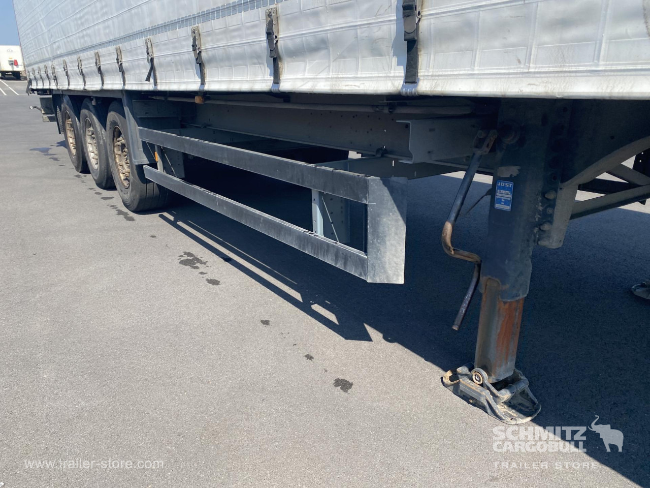 SCHMITZ Curtainsider Standard - Тентованный полуприцеп: фото 4 SCHMITZ Curtainsider Standard - Тентованный полуприцеп: фото 4