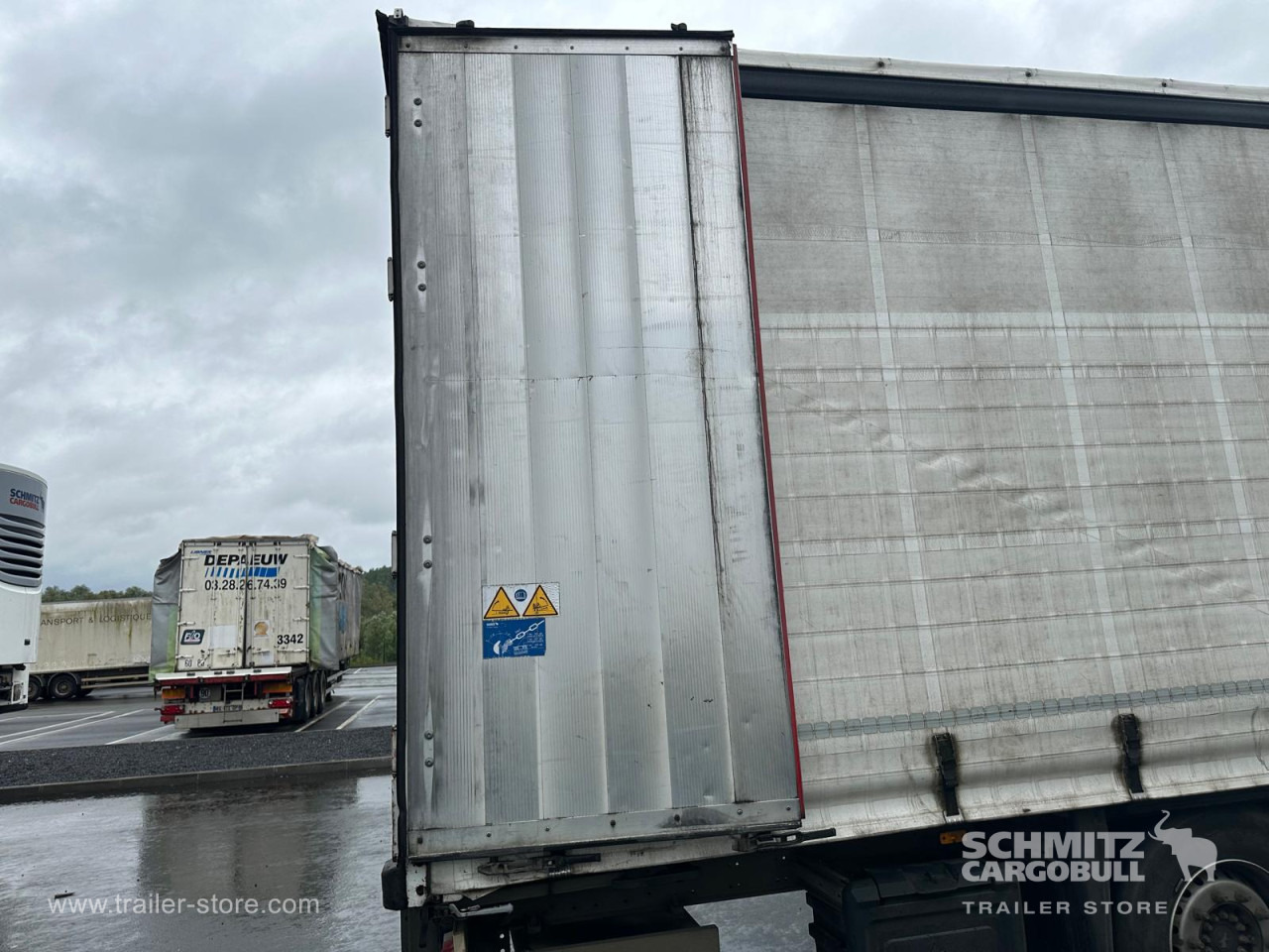 SCHMITZ Curtainsider Standard - Тентованный полуприцеп: фото 4 SCHMITZ Curtainsider Standard - Тентованный полуприцеп: фото 4