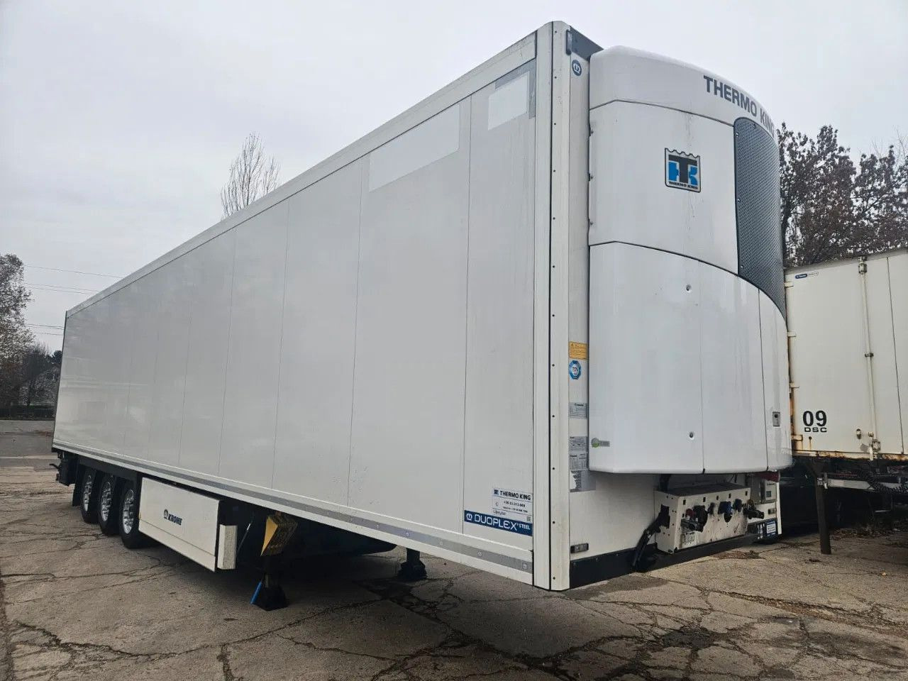 Krone SD Thermo King SLX300i, 2344h, Lift axle A, 227. - Полуприцеп-рефрижератор: фото 3 Krone SD Thermo King SLX300i, 2344h, Lift axle A, 227. - Полуприцеп-рефрижератор: фото 3