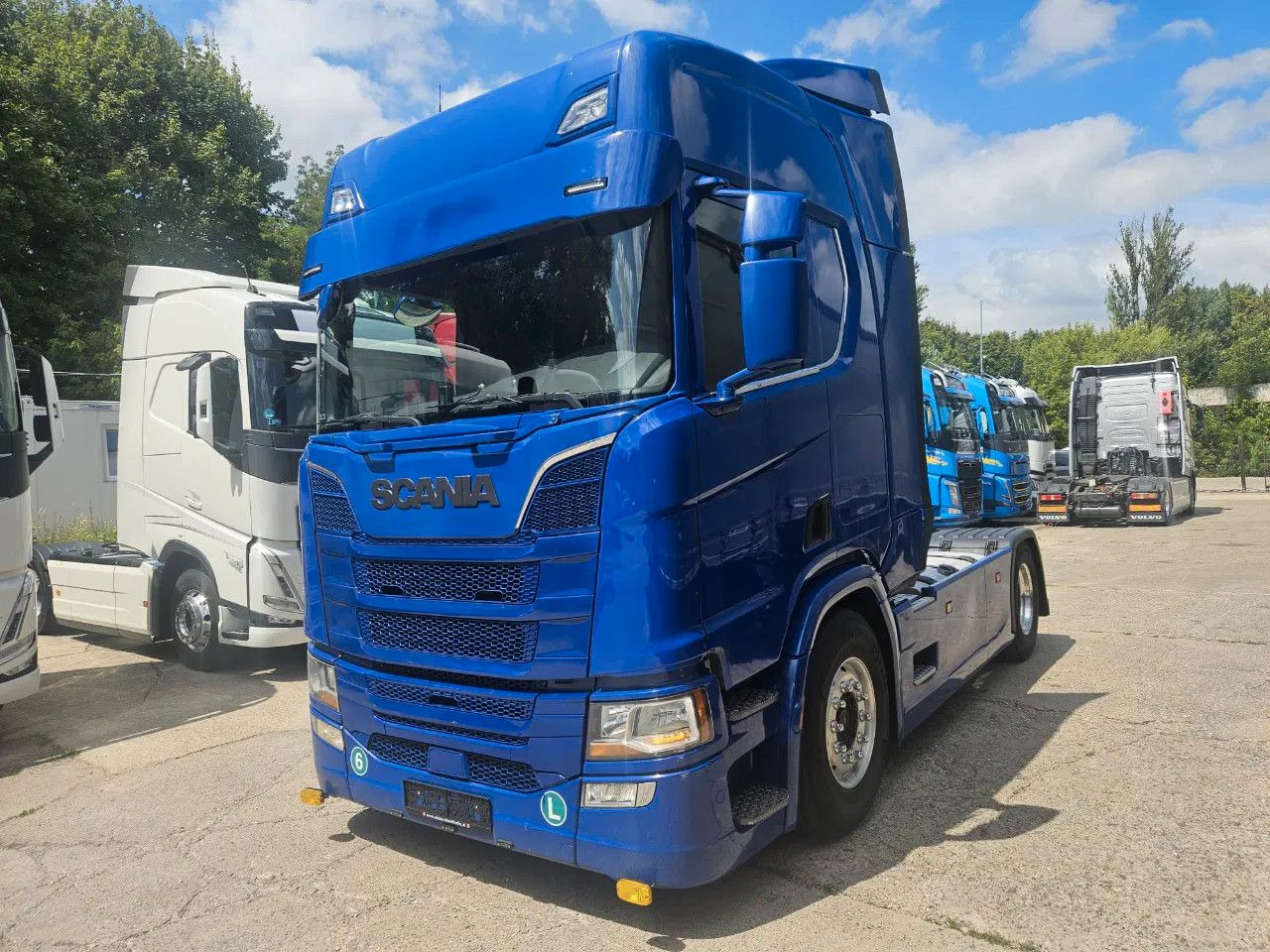 Scania R410 Standard - Full Spoiler - Retarder - Alloy - Тягач: фото 1 Scania R410 Standard - Full Spoiler - Retarder - Alloy - Тягач: фото 1