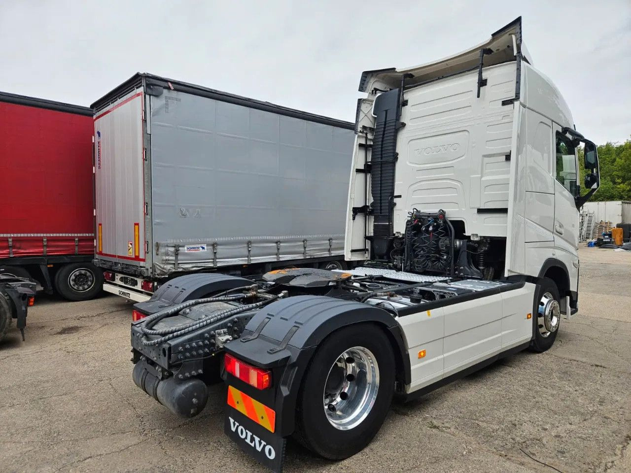Volvo FH 460 Turbo Compound, I-Park, HYVA, Microwave, - Тягач: фото 3 Volvo FH 460 Turbo Compound, I-Park, HYVA, Microwave, - Тягач: фото 3