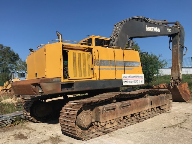 Akermann EC 230B - Гусеничный экскаватор: фото 3 Akermann EC 230B - Гусеничный экскаватор: фото 3
