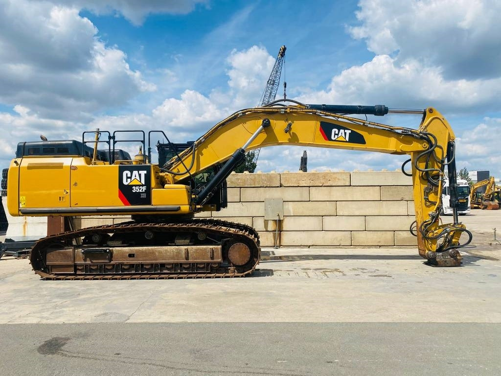 CAT 352f xe - Гусеничный экскаватор: фото 2 CAT 352f xe - Гусеничный экскаватор: фото 2