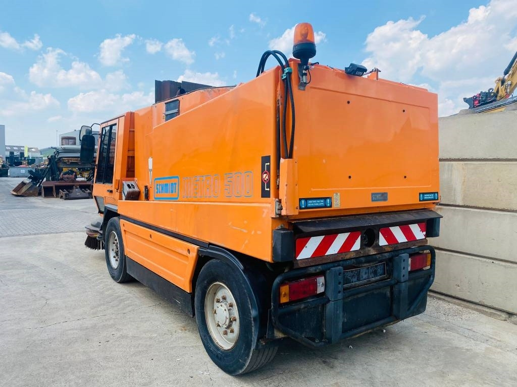 Schmidt metro 500 tx - Подметально-уборочная машина: фото 5 Schmidt metro 500 tx - Подметально-уборочная машина: фото 5
