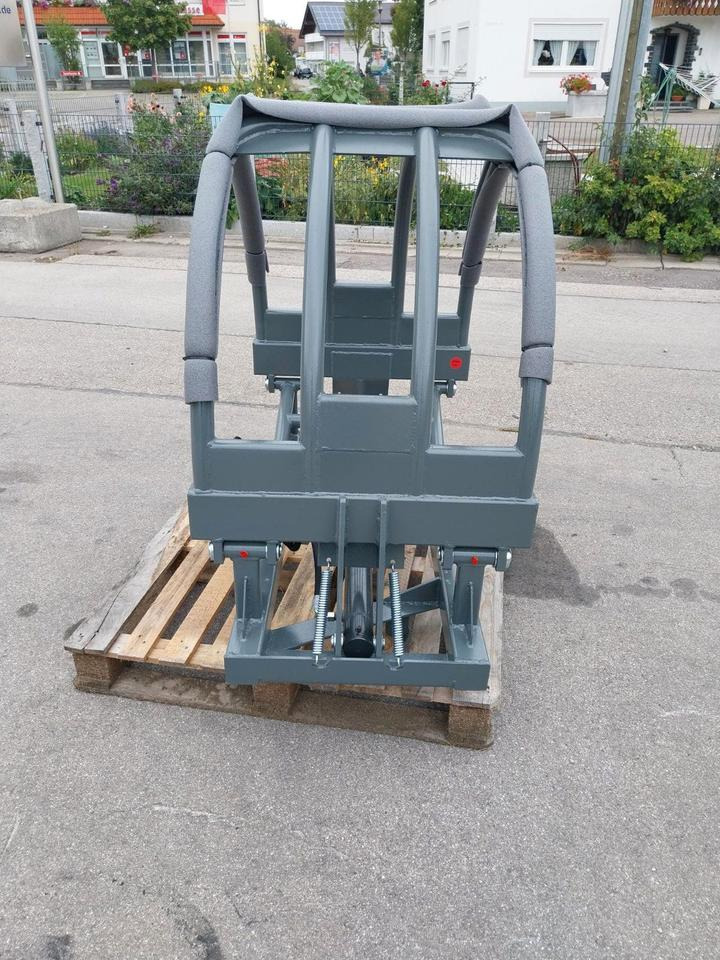 Ballenzange Rundbellenzange Silozange Frontlader Euro Fendt - Захват: фото 2 Ballenzange Rundbellenzange Silozange Frontlader Euro Fendt - Захват: фото 2